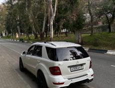 Mercedes-Benz ML