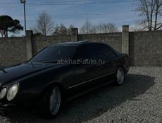 Mercedes-Benz E-Класс