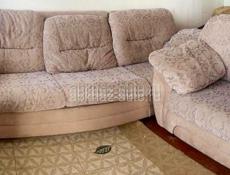 Продаётся раскладной диван и 1 кресло обращаться на ватсап по номеру +79409564220 Цена за все 10000