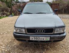 Audi 80