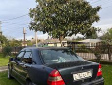 Mercedes-Benz C-Класс