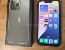 Айфон 13 про в отличном состоянии коробка есть 79%акб