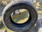 Покрышка хорошая 17 размер, от дам за 1500