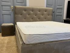 Кровать с матрасом двуспальная 