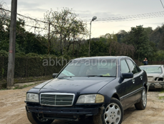 Mercedes-Benz C-Класс