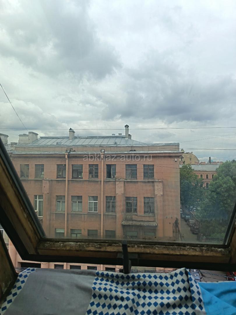 Сниму квартиру на долгое время в Бзипе 