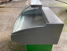 Холодильник ветриный