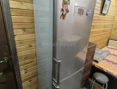 Холодильник двухкамерный 