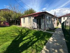 Продается домик с участком в с. Приморское