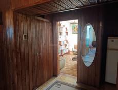 Аэропорт, 4 комнатная кв + подвал.