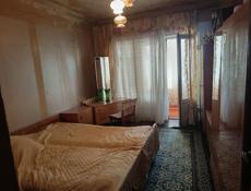 Аэропорт, 4 комнатная кв + подвал.