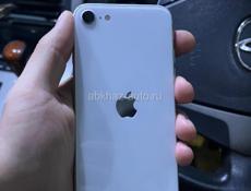 Айфон SE2020 128гб