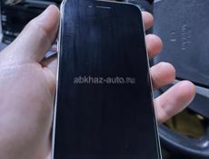 Айфон SE2020 128гб