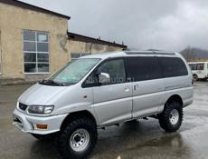 Mitsubishi Dingo