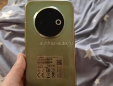 Продаю телефон срочно