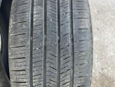 245/40 р 18 