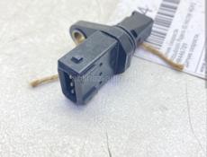 Датчик скорости Mitsubishi pajero io MR470534. Аналог MR446789.