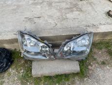 Фары Тойота Краун атлет