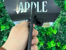 iPhone 15 128 g 🔋90%