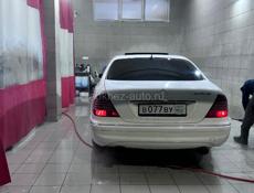 Mercedes-Benz S-Класс