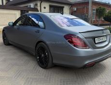 Mercedes-Benz S-Класс