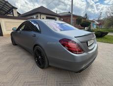 Mercedes-Benz S-Класс