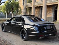 Mercedes-Benz S-Класс