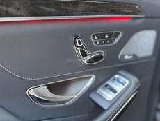 Mercedes-Benz S-Класс