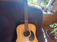 Гитара акустическая