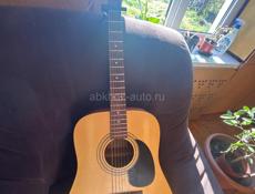 Гитара акустическая