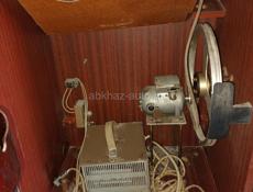 Продам швейную машинку