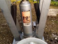 Срочно! Продою! Трубогиб! Цена 12 то! Без глупых вопросов пожалуйста!