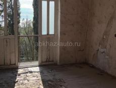 Продаётся 2х комнатная квартира