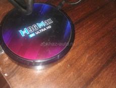 Телевизор и приставка 