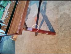 Стол из слэба карагача и эпоксидной смоли