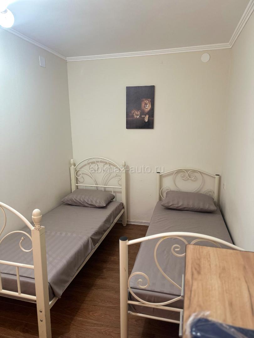 Сдаются номера в центре Гагры 