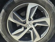 Диски с резиной 215/60/17