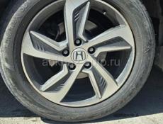 Диски с резиной 215/60/17