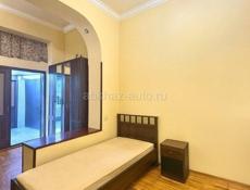 1 - К. КВАРТИРА В СУХУМЕ НА ПРОСПЕКТЕ