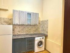 1 - К. КВАРТИРА В СУХУМЕ НА ПРОСПЕКТЕ