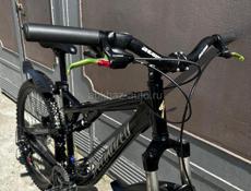 Велосипед Specialized