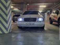 Mercedes-Benz S-Класс