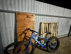 Прадою велосипед 