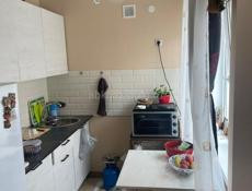 Сдаю с мая по ноябрь 1 к.кв 40 т.р в месяц,центр ,Загс