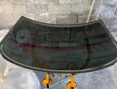 Задняя лобовое