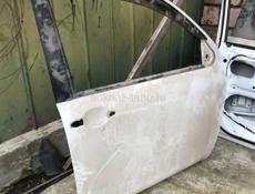 Тойота сиента двери 