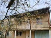 БЕЛЬЭТАЖНЫЙ ДОМ  В СУХУМЕ В РАЙОНЕ ЧАНБА