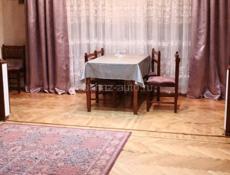 4 - К. КВАРТИРА В СУХУМЕ НА ПРОСПЕКЕ