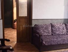 4 - К. КВАРТИРА В СУХУМЕ НА ПРОСПЕКЕ