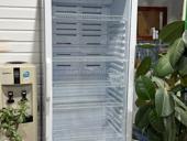  Витринный холодильник б/у